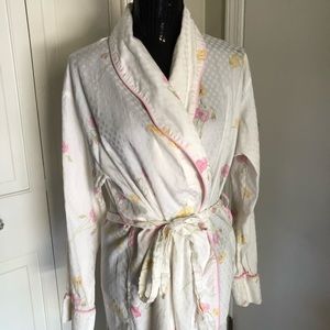 Crabtree & Evelyn floral robe